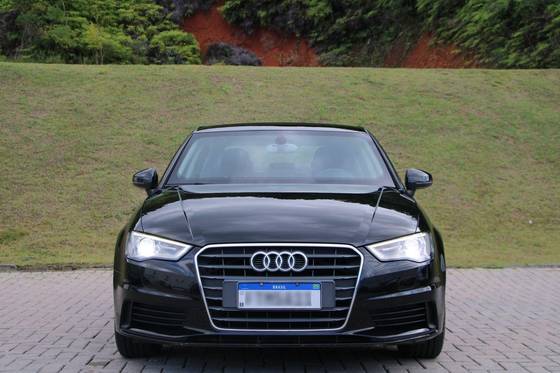 AUDI A3 1.8 TFSI SEDAN 16V 180CV GASOLINA 4P AUTOMÁTICO AUDI A3 1.8 TFSI SEDAN 16V 180CV GASOLINA 4P AUTOMÁTICO